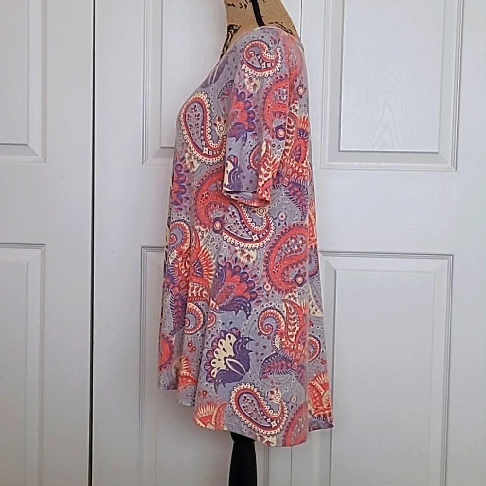 💜Lularoe Perfect Tee - Picture 4 of 4